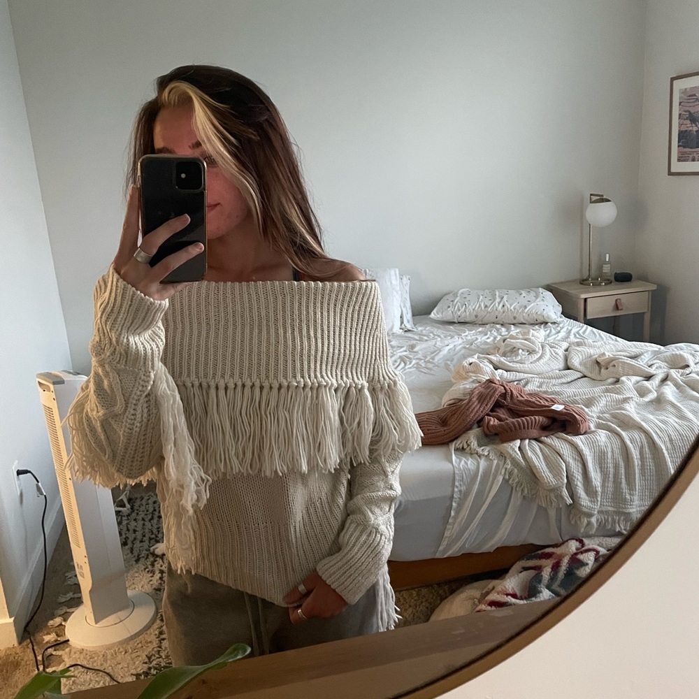 WESTERN FRINGE SWEATER NWT